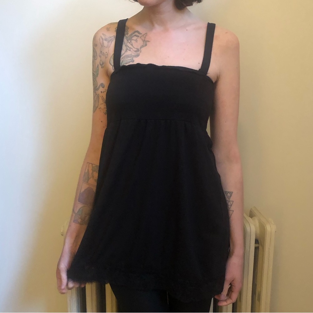 Vintage Charlotte Russe shirred black dress with lace trim on the bottom!